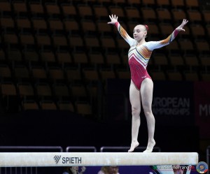 bel ph simone ferraro sfa09334 copia